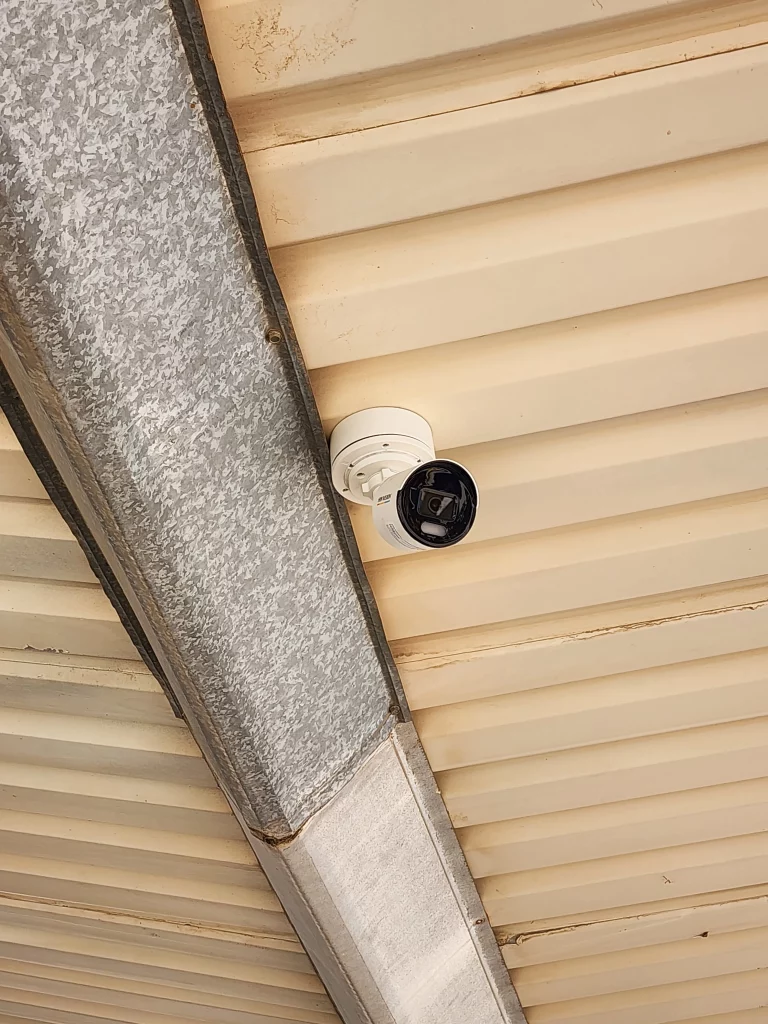 Cámara IP monitoreando proceso de llenado de pipas y autotanques de gas.